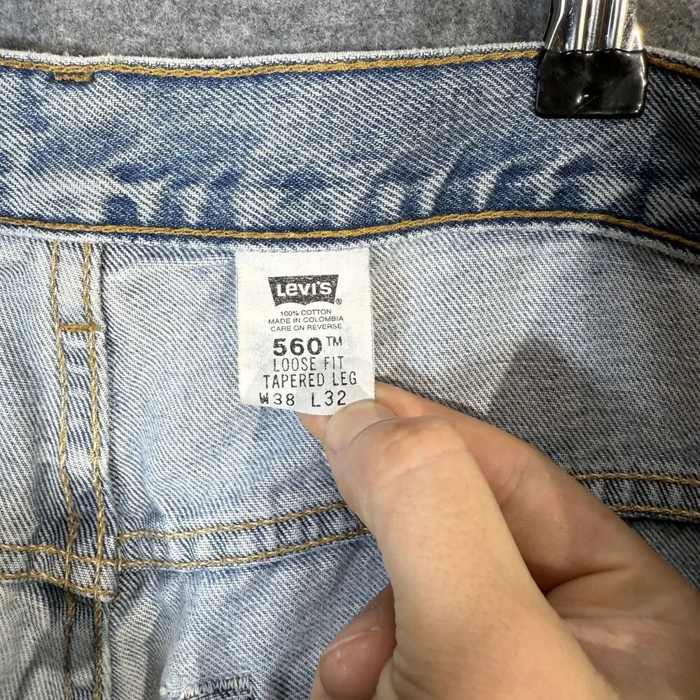 Vintage Levi's 560 Men's Distressed‎ Blue Jeans 2002 Size 38x32